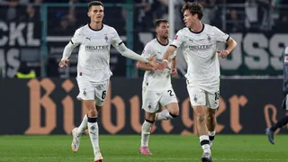 Am Ende 4:6 gegen Frankfurt – Nach 0:6-Rückstand: Gladbach verliert doch noch mit Würde