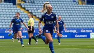 Schweizerinnen in Topligen – Lehmann mit Premierentor für Leicester – auch Schertenleib trifft