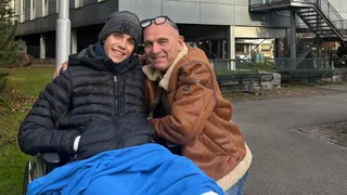 16 Tage nach dem Crash – Dettwiler lächelnd und «auf dem Weg»