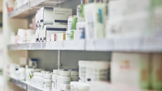 Schweizer Pharmaindustrie – Was bedeuten die neuen Pharmazölle für kleinere Schweizer Firmen?