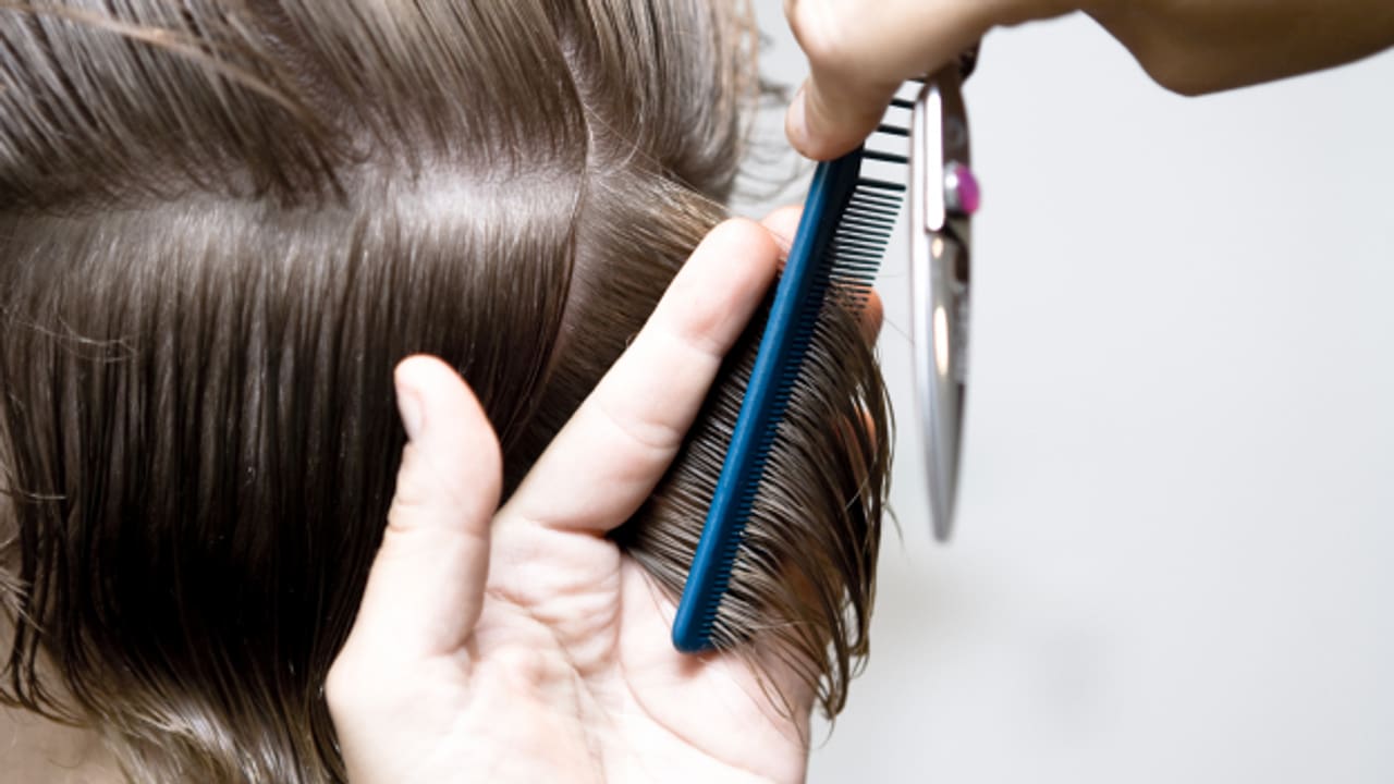 Selbst die Haare schneiden Trick 77 SRF Selbst die Haare schneiden Trick 77 SRF
