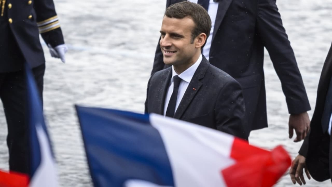 Britische Behörden Setzen Migranten Fest So Reagiert Die Französische Regierung - 16bxjgp