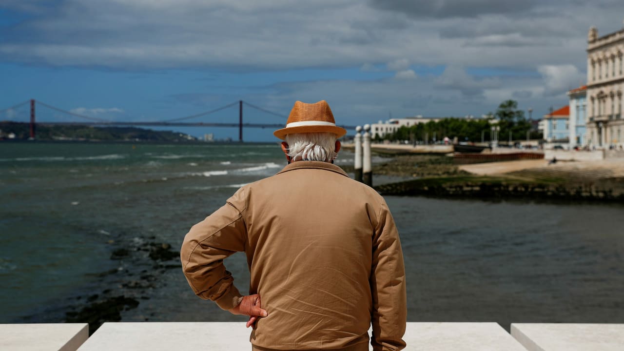 Lissabon Corona Maßnahmen / 9,8 Millionen Bürger zur Präsidentenwahl in Portugal ... : Eine detaillierte ansicht der aktuellen fallzahlen und regionen findest du auf der website der generaldirektion für.
