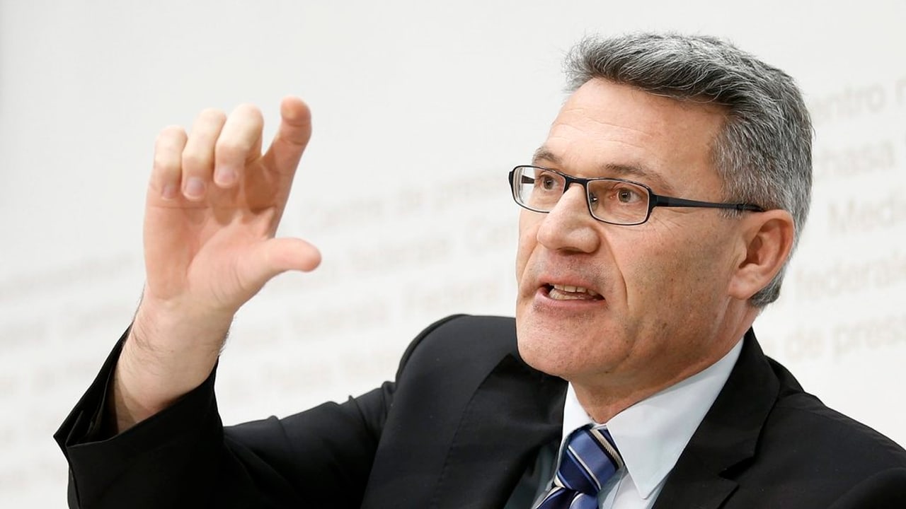 Zentralschweiz Pirmin Schwander tritt als Präsident der Auns zurück