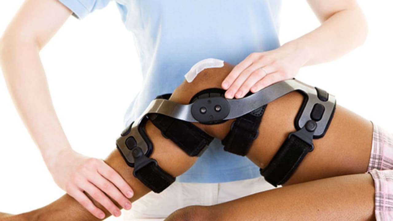 Эндопротезирование отзывы пациентов после операции. Реабилитация тазобедренного сустава. Реабилитация коленного сустава. Ортопедические протезы для колена.