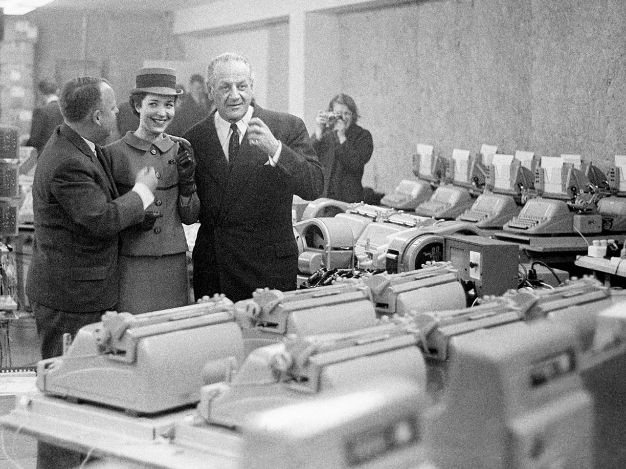 Schweiz Das Selbstbild der Schweiz im Jahr 1964 Wehrhaft und