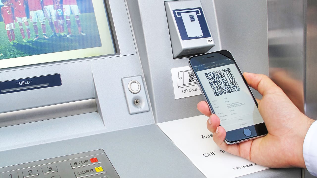 Geld Mit dem Handy statt der Karte Geld abheben Kassensturz