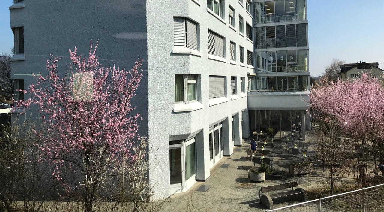 Suhr zeigt Wohnen im Alter - Pflegezentrum eröffnet Demenzhaus für