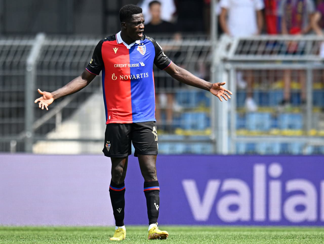 Schweizer FussballNews Von Basel in die Königsklasse Djiga wechselt