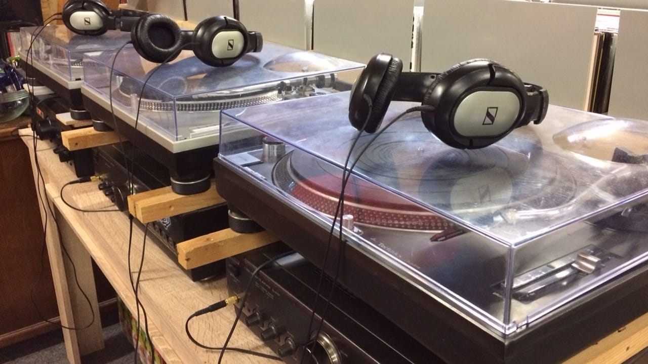 Gegen den Trend - Vinyl boomt – trotzdem harte Zeiten für Plattenläden