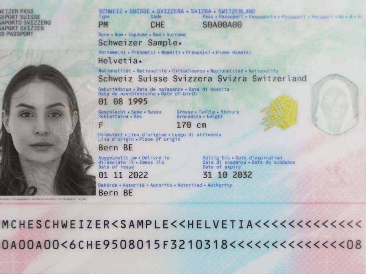 Neuste Sicherheitsstandards Das ist der neue Schweizer Pass News SRF Neuste Sicherheitsstandards Das ist der neue Schweizer Pass News SRF