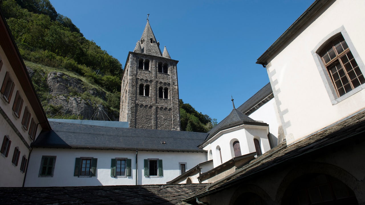 Монастырь ресава сербия. Монастырь джурджеви ступови сербия. Первые монастыри в европе. Первые монастыри в европе. Монастырь челие в сербии.