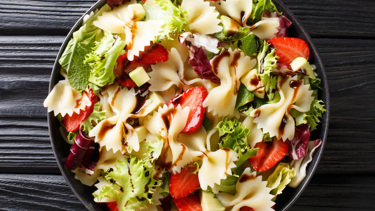 Klassisch oder gewagt - So gelingt die perfekte Salatsauce - Radio SRF ...