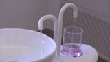 Video «Unhygienisches Spülwasser beim Zahnarzt» abspielen