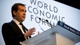 Medwedew kritisiert die Europäische Union  (Artikel enthält Video)