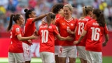 Schweizerinnen mit «Stängeli» zum 1. WM-Sieg (Artikel enthält Video)