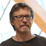 Ulrich Dolata