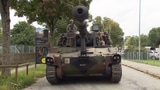 Video «Gössi glänzt, Zeugen Jehovas, Christian Rossi, Flieger statt Panzer» abspielen