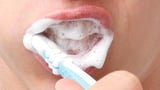 Fluorid-Zahnpasta ist zu Unrecht in Verruf (Artikel enthält Audio)
