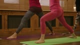Drei Yogamatten erhalten «gute» Noten (Artikel enthält Video)
