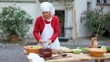 Video «Mittelalter in der Schweiz: Essen im Schloss Lenzburg (4/5)» abspielen