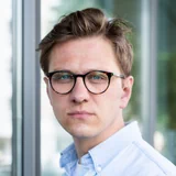 Hanno Sauer
