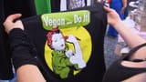 Video «Vegan – von Menschen und anderen Tieren» abspielen