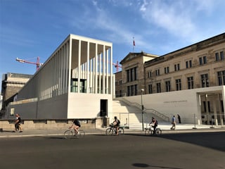 Die neue James-Simon-Galerie in Berlin. Die neue James-Simon-Galerie in Berlin.