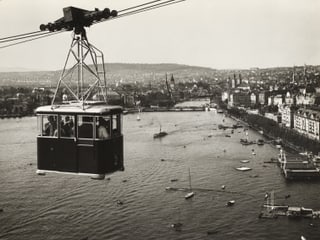 Schon die erste Gondelbahn 1939 verband die Landiwiese mit dem Zürichhorn.