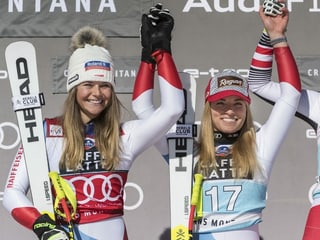 Corinne Suter und Lara Gut-Behrami. Corinne Suter und Lara Gut-Behrami.