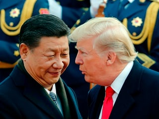 Xi Jinping und Donald Trump im Gespräch.