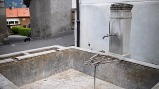 Trockengelegter Brunnen. Trockengelegter Brunnen.