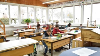 Eine Schulklasse in Wilisberg.