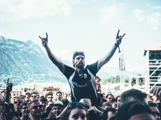 Die Stimmung am ersten Tag ist schon überragend gut.