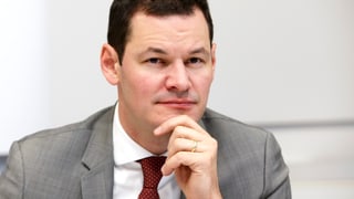 Pierre Maudet. Pierre Maudet.
