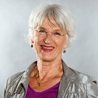 Eva Hubert