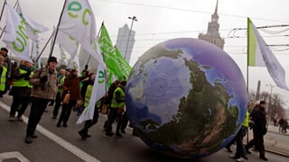 Demonstration am Rand der UNO-Klimakonferenz in Warschau