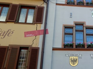 Risse im Rathaus Staufen. Risse im Rathaus Staufen.