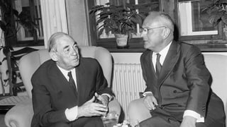 Alvar Aalto mit dem Zürcher Stadtpräsidenten Emil Landolt anno 1954. Alvar Aalto mit dem Zürcher Stadtpräsidenten Emil Landolt anno 1954.