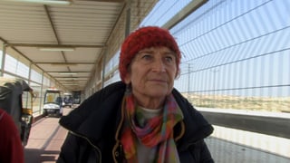 Ursula Hauser verlässt Gaza durch die Sperrzone von Erez.