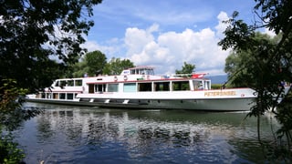 Kursschiff auf dem Broyekanal. Kursschiff auf dem Broyekanal.