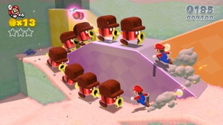 Der doppelte Mario gegen Tröten-Soldaten.