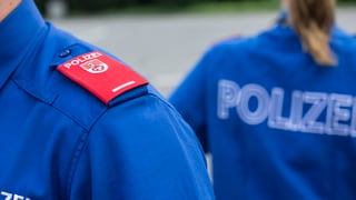 Im Kanton Obwalden werden ab 2017 die ausserordentlichen Einsatzstunden der Polizei teurer. 