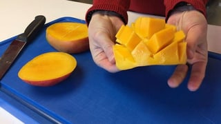 Mangos einfach schälen