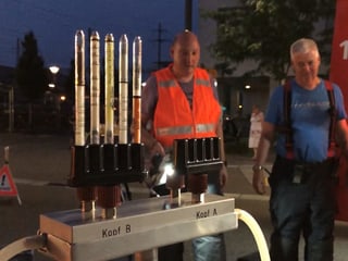 Spezialisten führten auf dem Areal Luftmessungen durch.