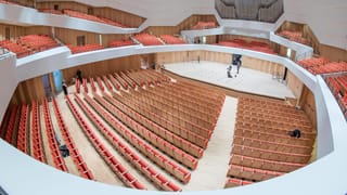 Einblick ins innere des Dresdner Kulturpalasts. Einblick ins innere des Dresdner Kulturpalasts.