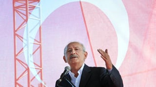 Kilicdaroglu spricht am Gerechtigkeitskongress. Kilicdaroglu spricht am Gerechtigkeitskongress.