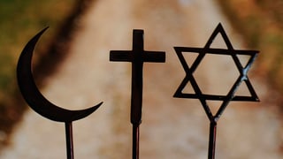 Symbole für Islam, Judentum und Christentum