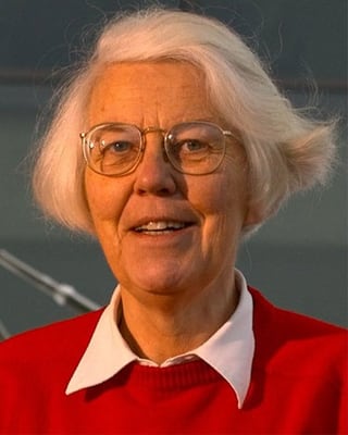 Portrait von Karen Spärck Jones Portrait von Karen Spärck Jones