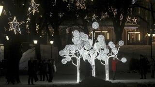Skulptur auf dem Weg der Weihnachtsbäume in Riga